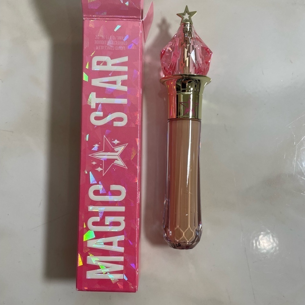 NWT women’s Jeffree Star Cosmetics MAGIC STAR™ CONCEALER Make Up C15.5